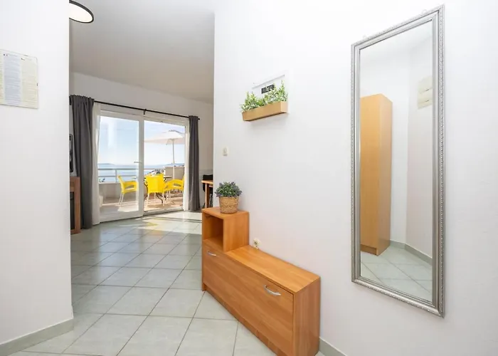 In Okrug Gornji With Sea View, Terrace, Air Conditioning, Wifi 5049-3 * Trogir